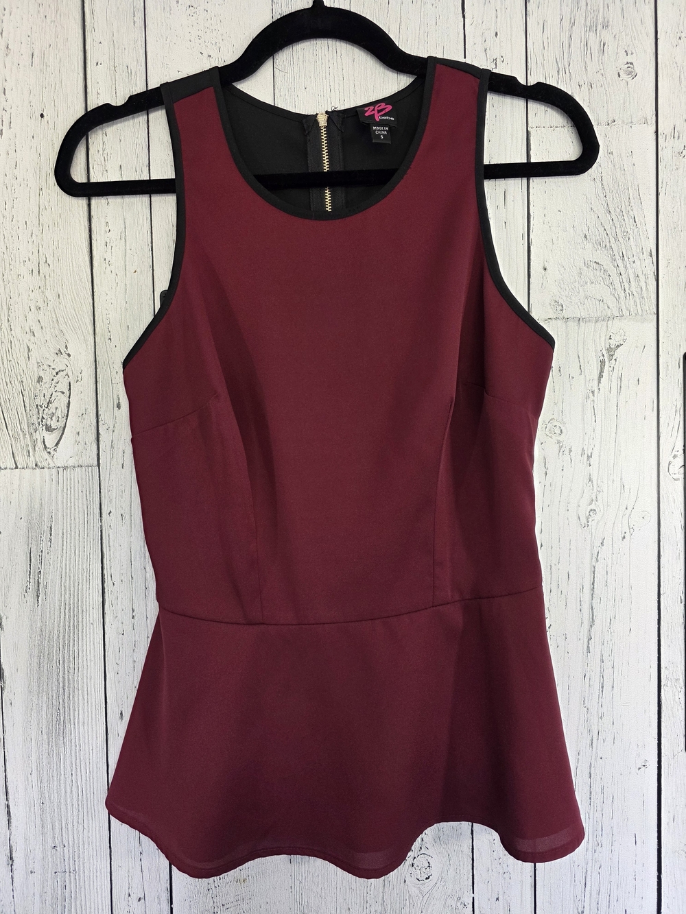 2B Bebe Burgundy & Black Peplum Top Size S Officewear Going Out Date Night